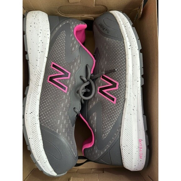 New Balance Logic composite safety toe Widlogigr-b 9.5 B Acteva excellent - Picture 4 of 12
